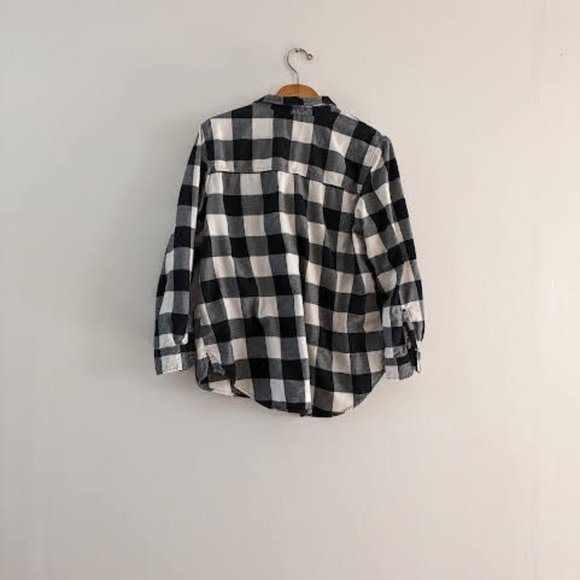 Universal Thread Black and White Flannel Button Down Size XXL - Picture 5 of 9